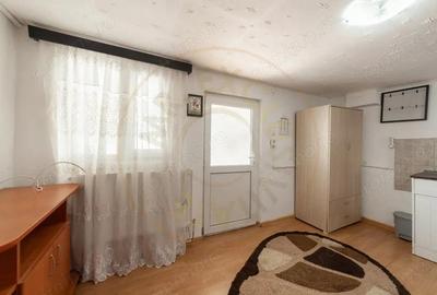 Casă cu Teren 3055 Mp în Central - 14