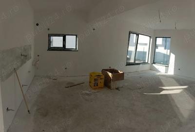 Casă cu 4 camere cu Teren 350 Mp în Berceni - 2