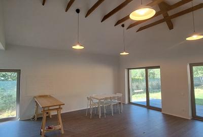 Casa de inchiriat 4 camere, 2 bai la 20 km Fabrica de Glucoza pe A3 - 2