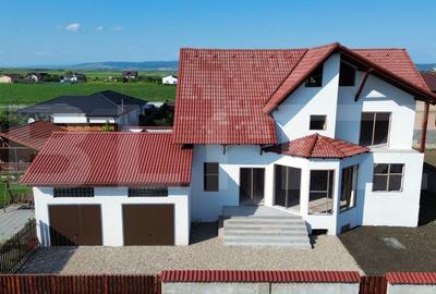 Vila intr o zona rezidentiala,15km de Brasov - 2