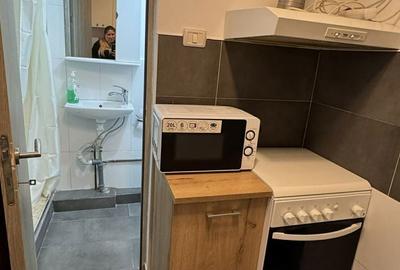 Garsonieră nedecomandată în Central - 4
