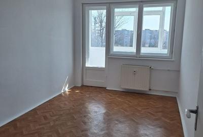 Apartament cu 3 camere semidecomandat în Drumul Taberei - 5
