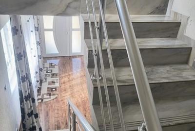 Casa renovata in Preluci la 12 Km de Comanesti , fantana si centrala proprie - 13