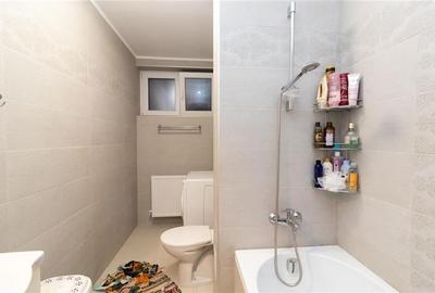 Apartament cu 2 camere nedecomandat în Tractorul - 29