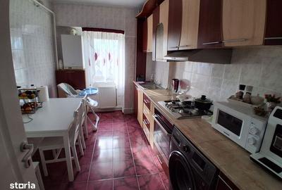 Apartament cu 3 camere decomandat în Albești - 9