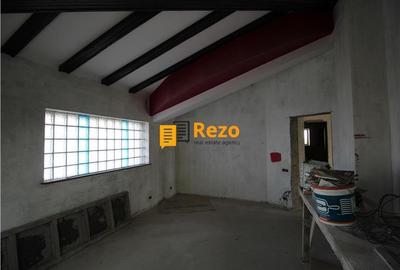 Vila impozanta, cu teren 2500 mp, la pret de apartament! - 11