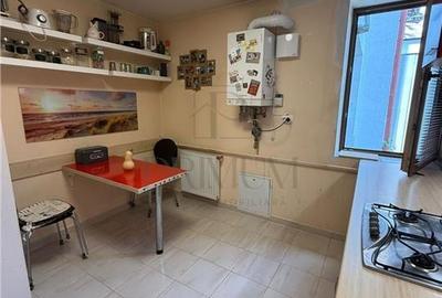 TELEGRAFULUI - PARTER - BLOC NOU - 3 camere - centrala proprie - rulouri - teras - 5