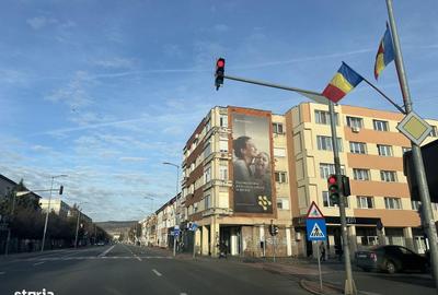 Apartament cu 3 camere în Central - 5