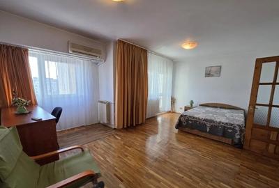 UNIRII BULEVARD STRADAL,BL MIXT 1992, decomandata,geam la baie,balcon.MERITA! - 1