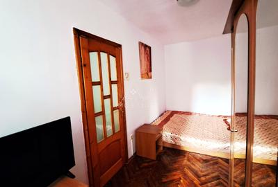 Apartament cu 3 camere semidecomandat în 9 Mai - 5
