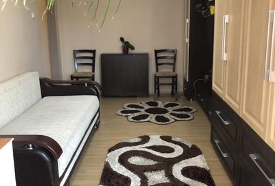 Apartament cu 1 camera, zona Alexandru Cel Bun - 1