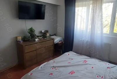 Apartament 4 camere, Malu Ro?u Ploie?ti - 1
