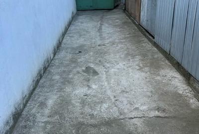 Casa 3 camere, baie, bucatarie plus garaj, Zona Centrala - 7