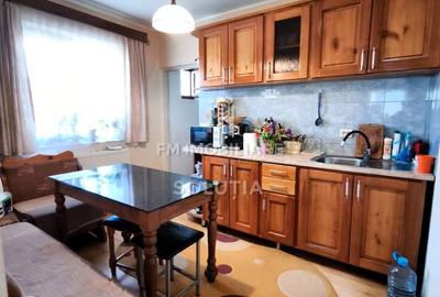 Casă cu 3 camere cu Teren 807 Mp în Central - 9