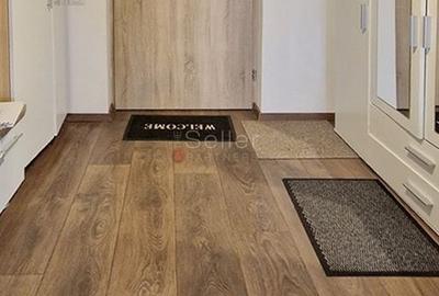 Apartament cu 3 camere decomandat, mobilat în Tractorul - 11