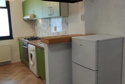 Apartament cu 2 camere decomandat în Central - 2
