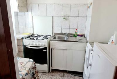 Garsonieră semidecomandată în Sebastian - 4