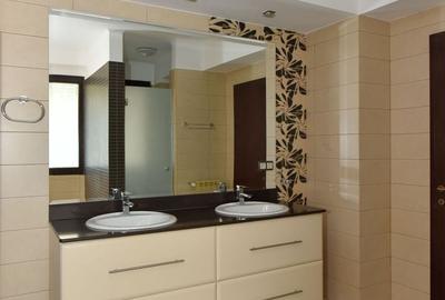 Casă individuală cu 4 camere cu Canalizare în Cotroceni - 4