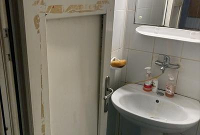 Garsonieră decomandată în Titan - 6