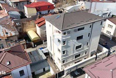Spațiu comercial, de 401 mp, în Parcul Carol - 2
