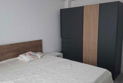 Apartament cu 2 camere decomandat în Exterior Vest