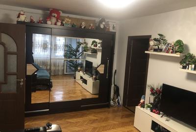 De vanzare Apartament  2 camere  Lujerului - 2