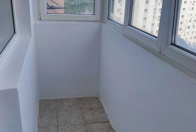Apartament cu 2 camere semidecomandat în Mihai Bravu