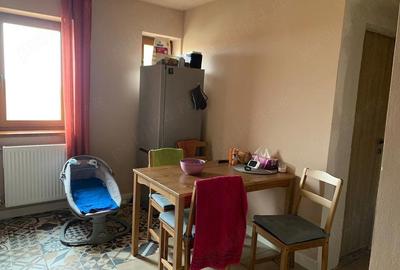 Apartament cu 3 camere semidecomandat în Grădiște - 8