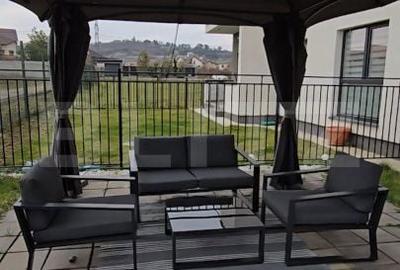 Apartament cu 2 camere decomandat în Răzvad - 12