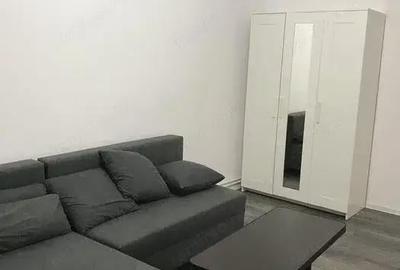 Apartament cu 2 camere decomandat în Torontalului