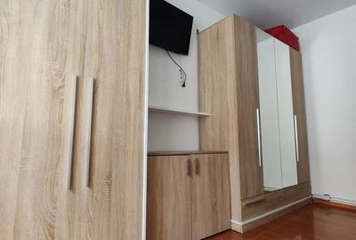 Apartament cu 3 camere semidecomandat în Central - 9
