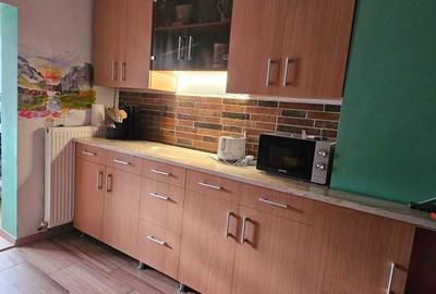 Apartament cu 2 camere decomandat în Decebal - 2