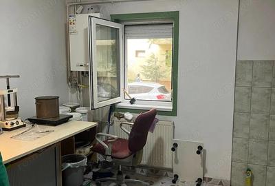 De vanzare Spa?iu comercial 56 mp Intrare din strada + casa scarii - 4