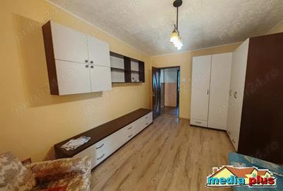 Apartament cu 3 camere decomandat în Mazepa 1 - 2