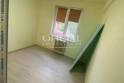 Apartament 1 Camera | 11 Mp | Renovat | Gheorgheni Albac Hotel Royal Apartament 1 Camera | 11 Mp | Renovat | Gheorgheni Albac Hotel Royal - 3