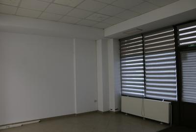 Spatiu comercial cu vitrina Carrefour Felicia - 5
