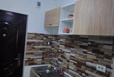 Garsonieră decomandată în Central - 4