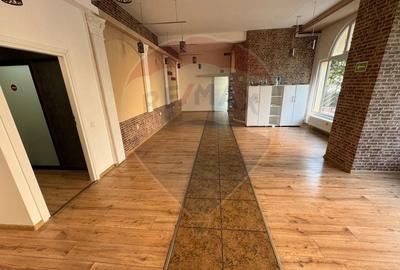 Spațiu comercial, de 155 mp, în Centrul Civic - 5