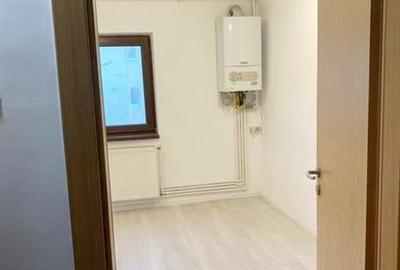 Apartament 3 camere, zona Racadau - 2