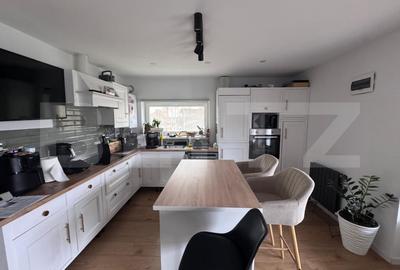 Casa spatioana de 361 mp utili, regim D+P+M, teren de 1366 mp , Dambu Rotund - 1