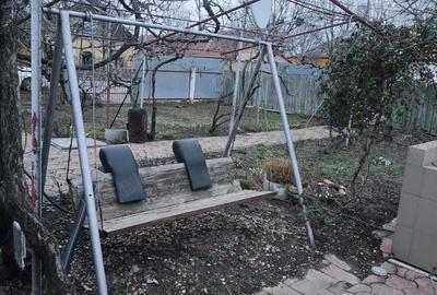 Casă cu 5 camere cu Teren 688 Mp în Central - 1