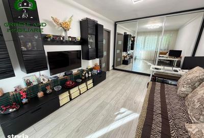 Apartament cu 2 camere decomandat în Podu Roș