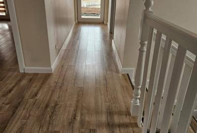 Proprietate 5 camere cu teren de 700mp spre vanzare in Cisnadie Proprietate 5 camere cu teren de 700mp spre vanzare in Cisnadie - 13