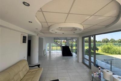 Birou, de 607 mp, în Mărășești - 3