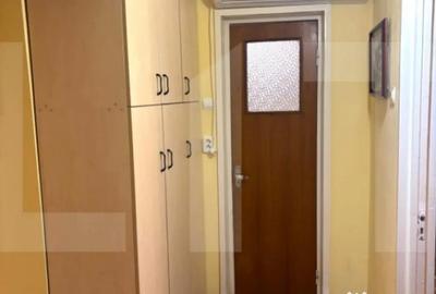 Apartament cu 5 camere semidecomandat în Aurel Vlaicu