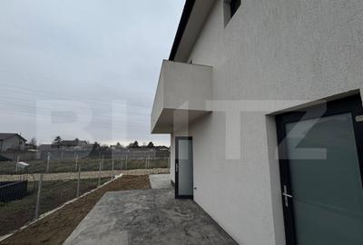 Casa de vanzare P+1 in Razvad - 16