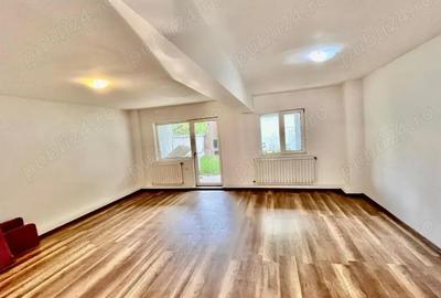 Casă cu 5 camere cu Teren 140 Mp în Lipovei - 2