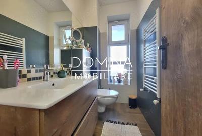 Casă cu 9 camere cu Teren 153 Mp în Central - 1