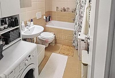 Zona Comerciala Aproape - 4