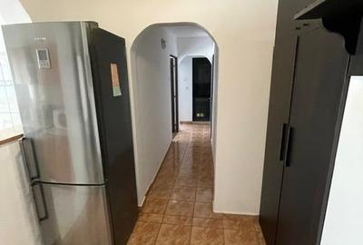 DE INCHRIAT - Apart. cu 3 camere, Str. Soldat Ilie Mihail/Margeanului DE INCHRIAT - Apart. cu 3 camere, Str. Soldat Ilie Mihail/Margeanului - 9